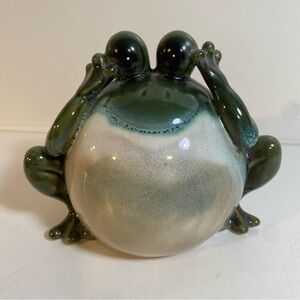 Vintage Ceramic Frog Coin Bank Height 4.5”